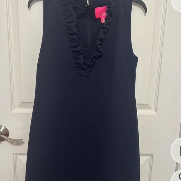 Lilly Pulitzer Tillsbury Knit V-Neck Ruffle Detail Sheath Dress NWT SZ M - Picture 2 of 9